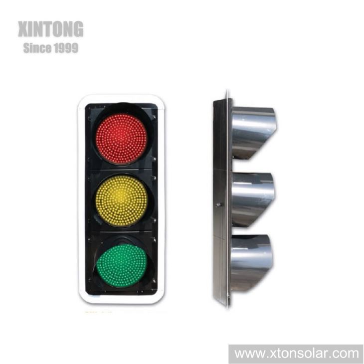 سه رنگ چراغ راهنمایی